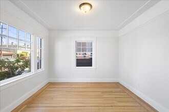 2134-2138 Clinton Ave in Alameda, CA - Building Photo - Building Photo