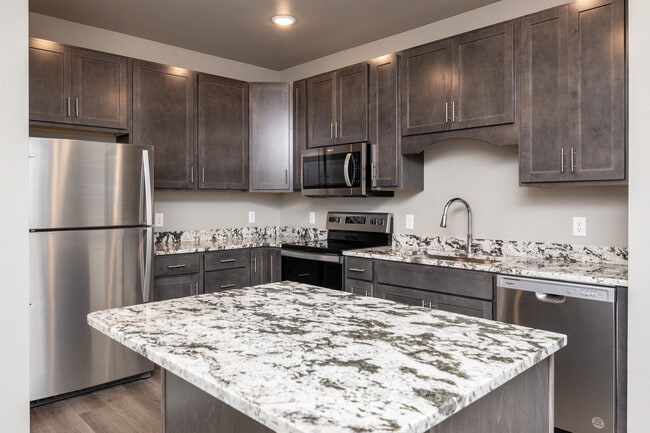 Lake Isabel Flats in Hastings, MN - Foto de edificio - Interior Photo
