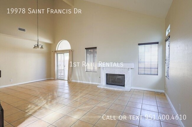 19978 St Francis Dr in Riverside, CA - Building Photo - Building Photo