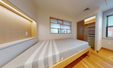 117 Auburn St, Unit 61T in Cambridge, MA - Foto de edificio - Building Photo
