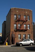 363 Cliff St in Fairview, NJ - Building Photo - Building Photo