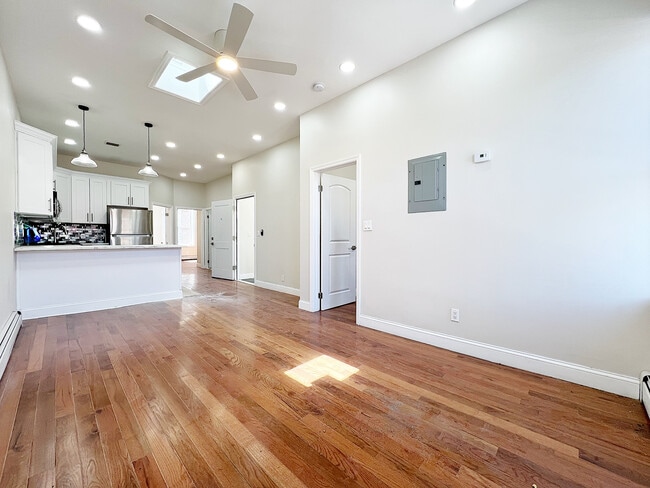 1214 Avenue U in Brooklyn, NY - Building Photo - Building Photo