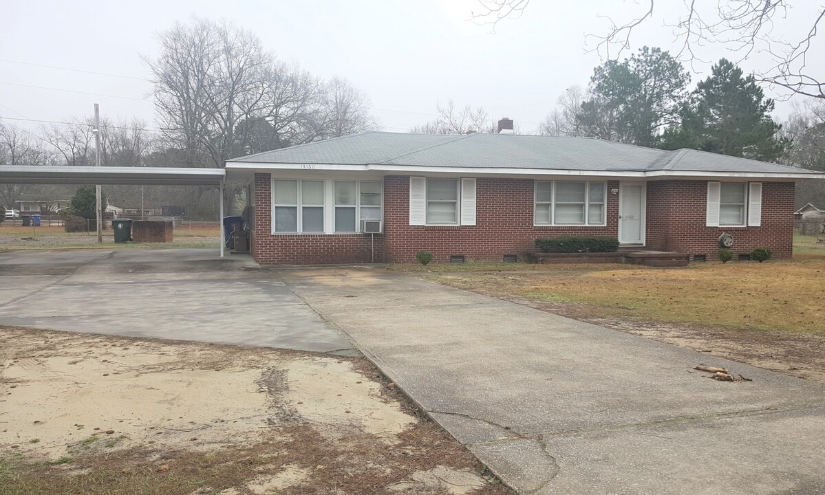 14160 Kiser Rd in Laurinburg, NC - Building Photo