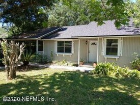 6835 Gaillardia Rd S in Jacksonville, FL - Building Photo