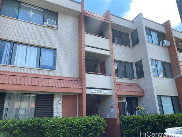 1105 Acacia Rd in Pearl City, HI - Building Photo - Building Photo