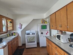 521 Anderson Blvd in Geneva, IL - Building Photo - Building Photo