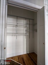 515 W Melrose St, Unit #511-305 in Chicago, IL - Building Photo - Building Photo