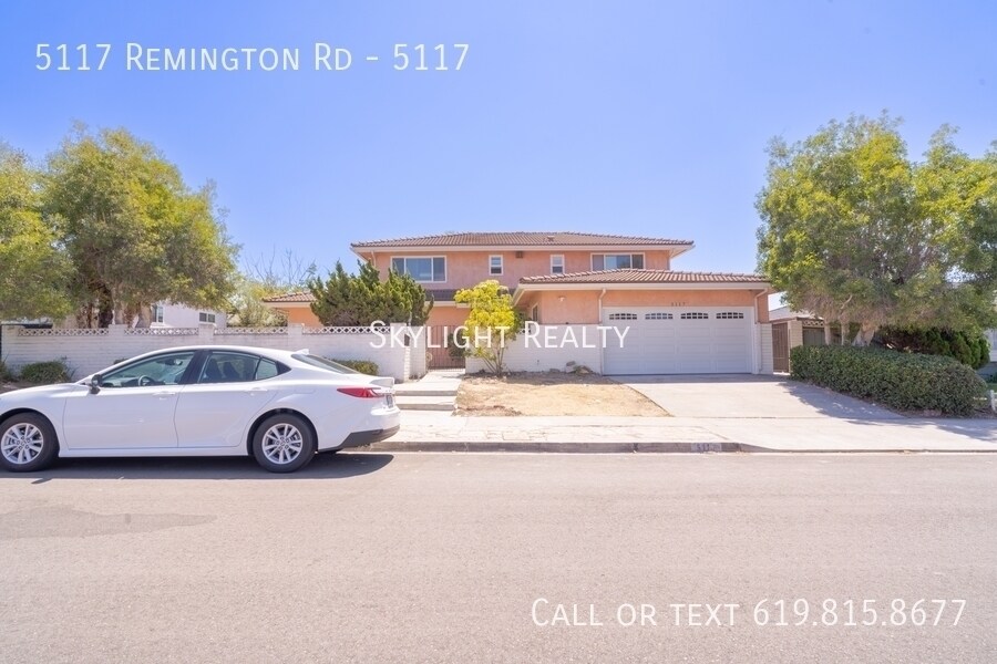 5117 Remington Rd in San Diego, CA - Building Photo