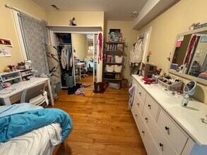 10 Jay St in Somerville, MA - Foto de edificio - Building Photo