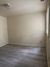 College Manor in Indianapolis, IN - Building Photo - Building Photo
