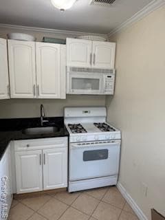 152 Harrison Ave in Bethpage, NY - Building Photo - Building Photo