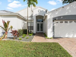 1124 NW 130th Terrace in Sunrise, FL - Building Photo - Building Photo