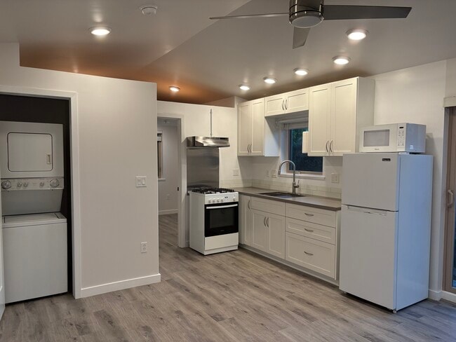 property at 1052 8th Ave