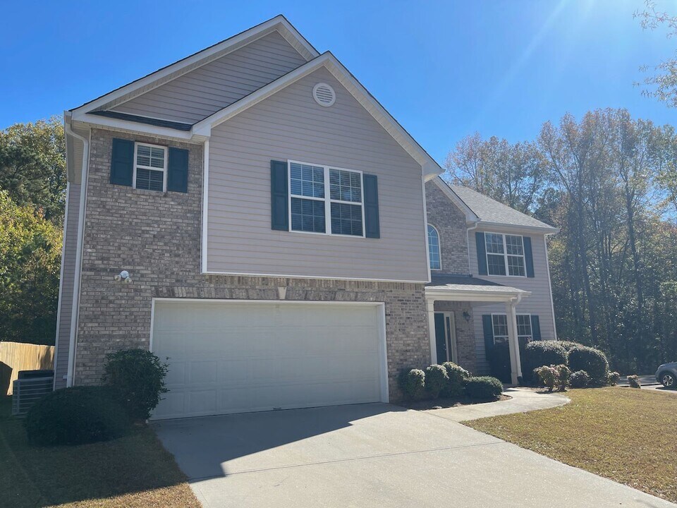 3450 Watson Gate Rd SW in Loganville, GA - Building Photo