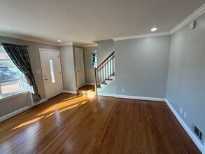 21 Skidmore Ct in Towson, MD - Building Photo - Building Photo