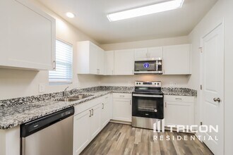 15811 Del Norte Dr in Conroe, TX - Building Photo - Building Photo