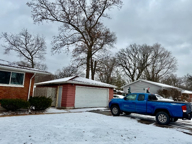3011 Peterson St in Portage, IN - Foto de edificio - Building Photo