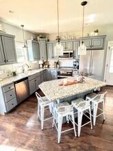 1036 Willow Oak Dr in Forest, VA - Building Photo - Building Photo