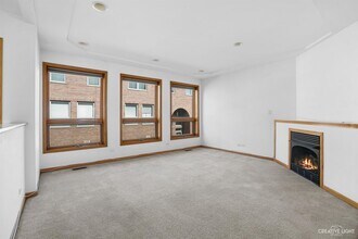 6804 W 65th St in Chicago, IL - Building Photo - Building Photo