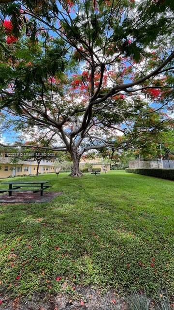 property at 5168 NE 6th Ave