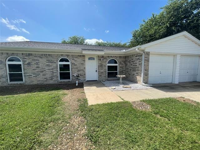 10157 Peppertree Ln in Fort Worth, TX - Building Photo - Building Photo