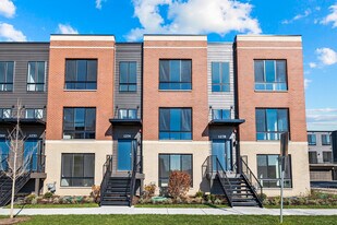 1274 Catalina Ct. in Schaumburg, IL - Building Photo