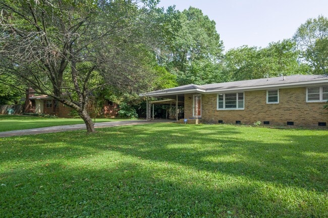 property at 2004 Rosewood Dr NW