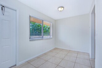 1000 NE 9th Ave in Delray Beach, FL - Building Photo - Building Photo