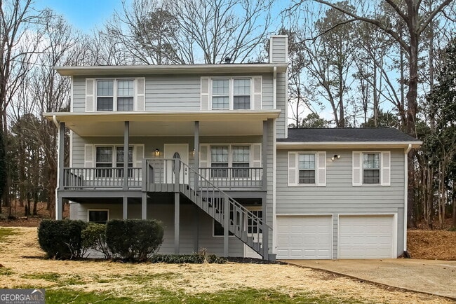 property at 941 Hickory View Ct NW