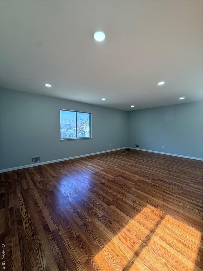 153-16 110th Rd in Queens, NY - Building Photo - Building Photo