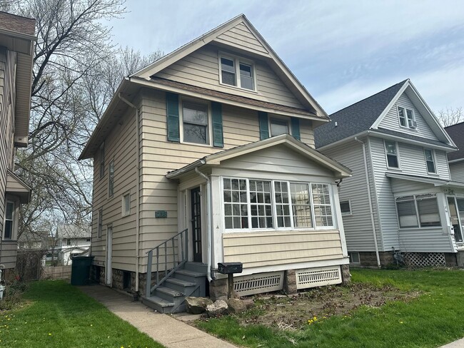 768 Flower City Park in Rochester, NY - Building Photo - Building Photo