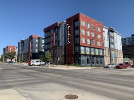 Academy Lincoln Apartments