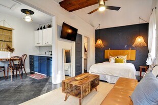 1707 Thomas Pl in Fort Worth, TX - Building Photo