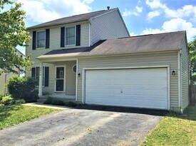 2678 Fernwood Ave in Lancaster, OH - Building Photo