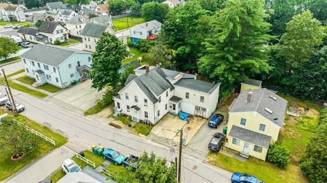 11 Cleveland St in Rochester, NH - Building Photo - Building Photo