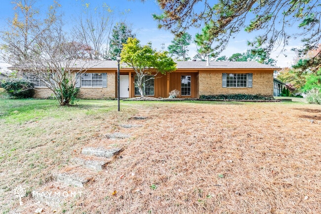 property at 4000 Sandra Ln