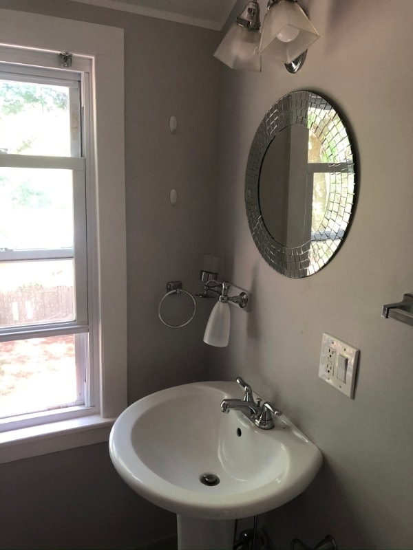 property at 20 Elmhurst Cir