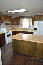 22308 US-30 in Clatskanie, OR - Building Photo - Building Photo