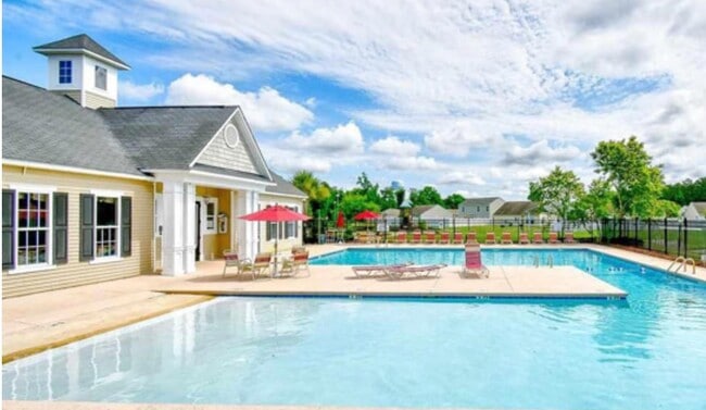 property at 608 Twisted Willow Ct