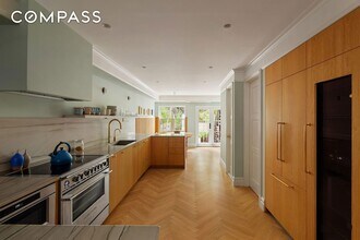 366 6th Ave, Unit TH in Brooklyn, NY - Building Photo - Building Photo