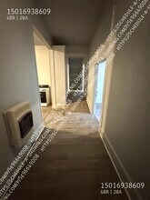 106 Breeze St in Hot Springs, AR - Foto de edificio - Building Photo