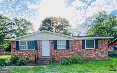 property at 102 Vienna Cir