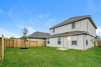 2190 Middle Rdg Dr in Conroe, TX - Building Photo - Building Photo