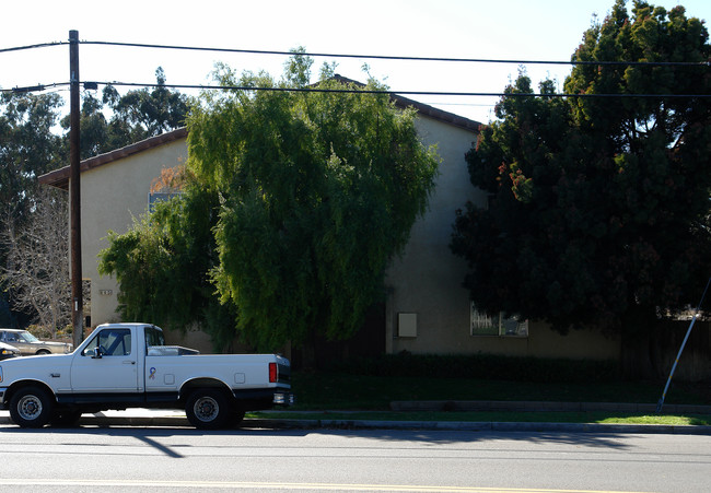 215 N Broadway St in Santa Maria, CA - Building Photo - Building Photo