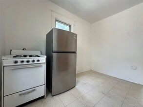 51 High St in Monticello, NY - Building Photo - Building Photo