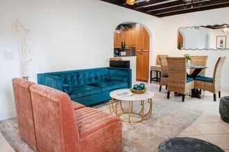 129 E Hart St in Lantana, FL - Building Photo - Building Photo