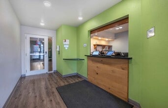 Furnished Studio-Dayton - Miamisburg in Dayton, OH - Building Photo - Building Photo