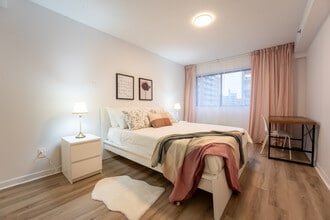 Le 5555 Trent in Montréal, QC - Building Photo - Building Photo
