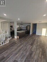 5072 University Ave in Niagara Falls, ON - Building Photo - Building Photo