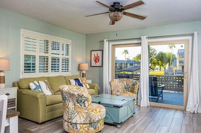 property at 1902 Bayhouse Dr